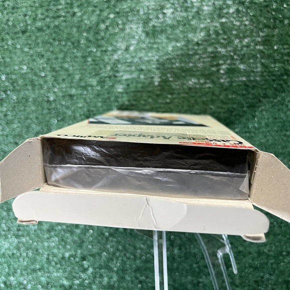 Ambico VHS-C to VHS Adapter Mechanical Camcorder Cassette - Picture 5 of 5